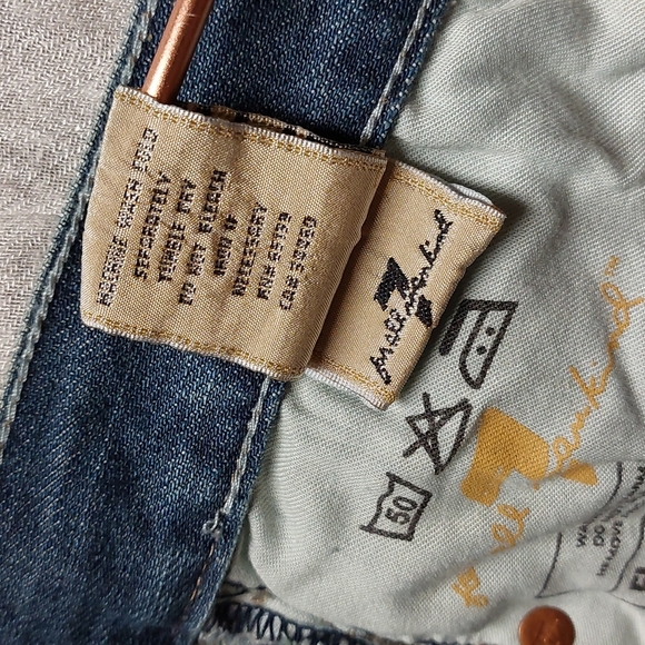 7 For All Mankind Distressed Flare Jeans - Picture 12 of 12